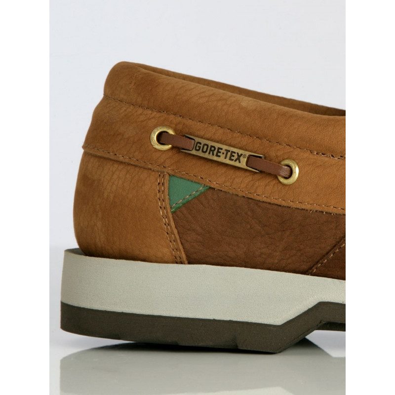 gore tex boat shoes