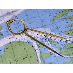 One Hand Brass Divider