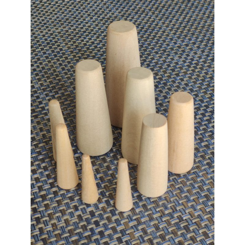 9 wooden pins from Plastimo | Picksea