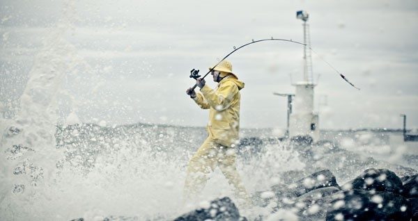 Fishing while staying dry 5 tips by Picksea