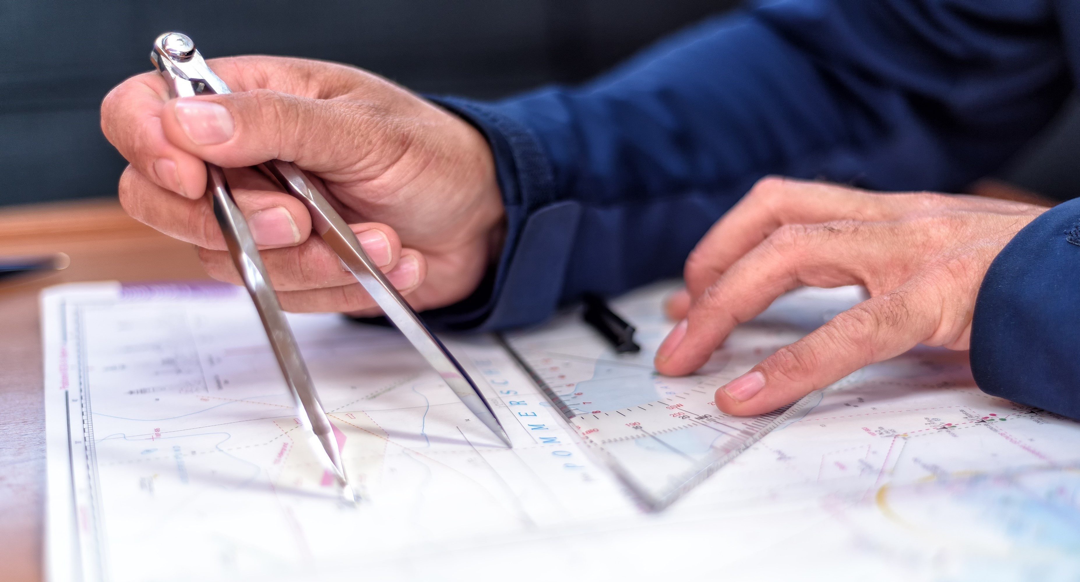 How to measure a distance on the chart Picksea SAS